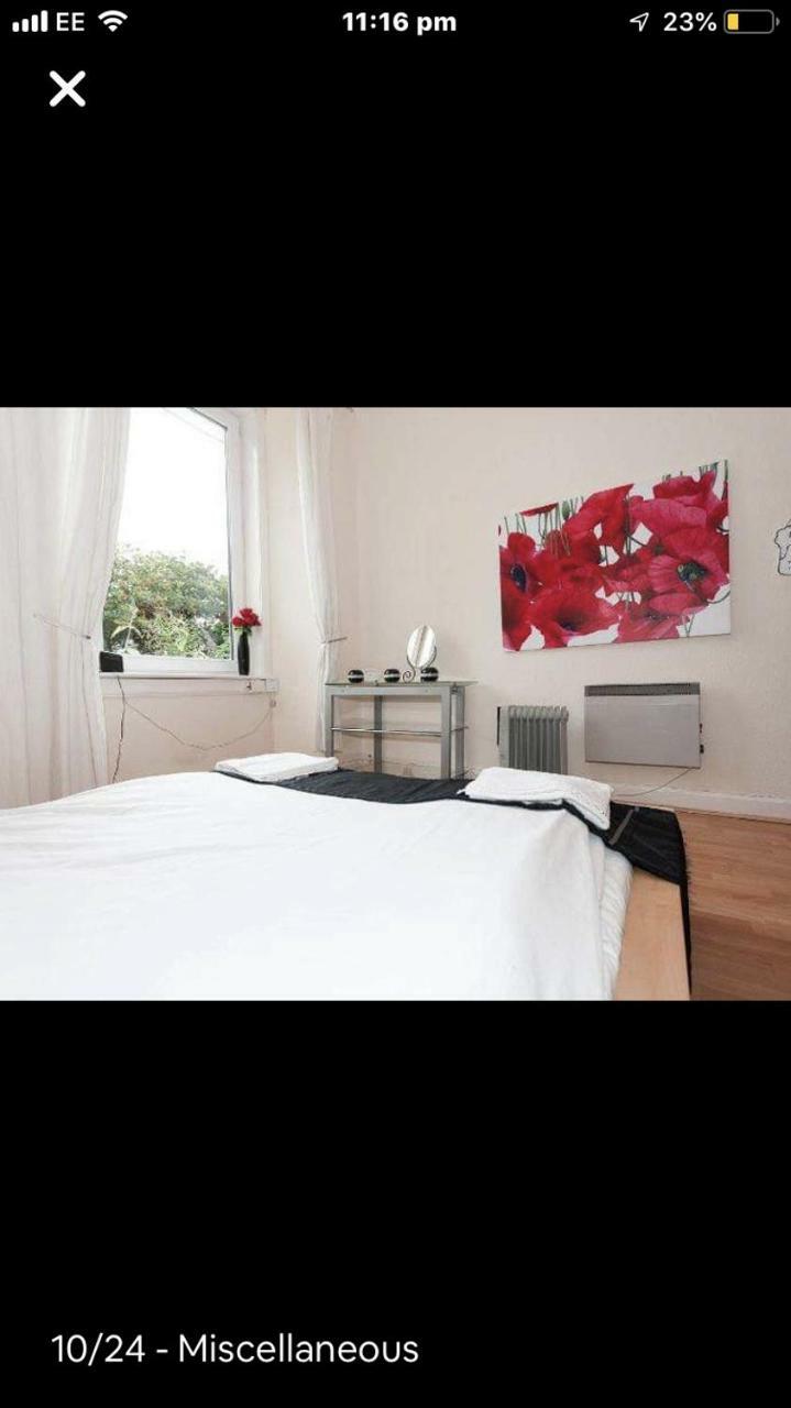 Edinburgh City Centre Hamza Apartment Edimburgo Exterior foto