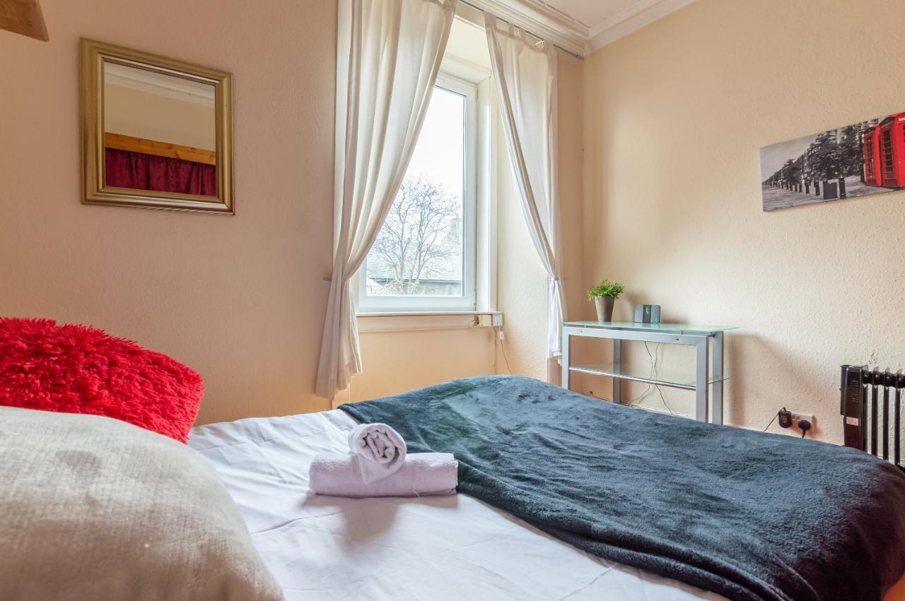 Edinburgh City Centre Hamza Apartment Edimburgo Exterior foto