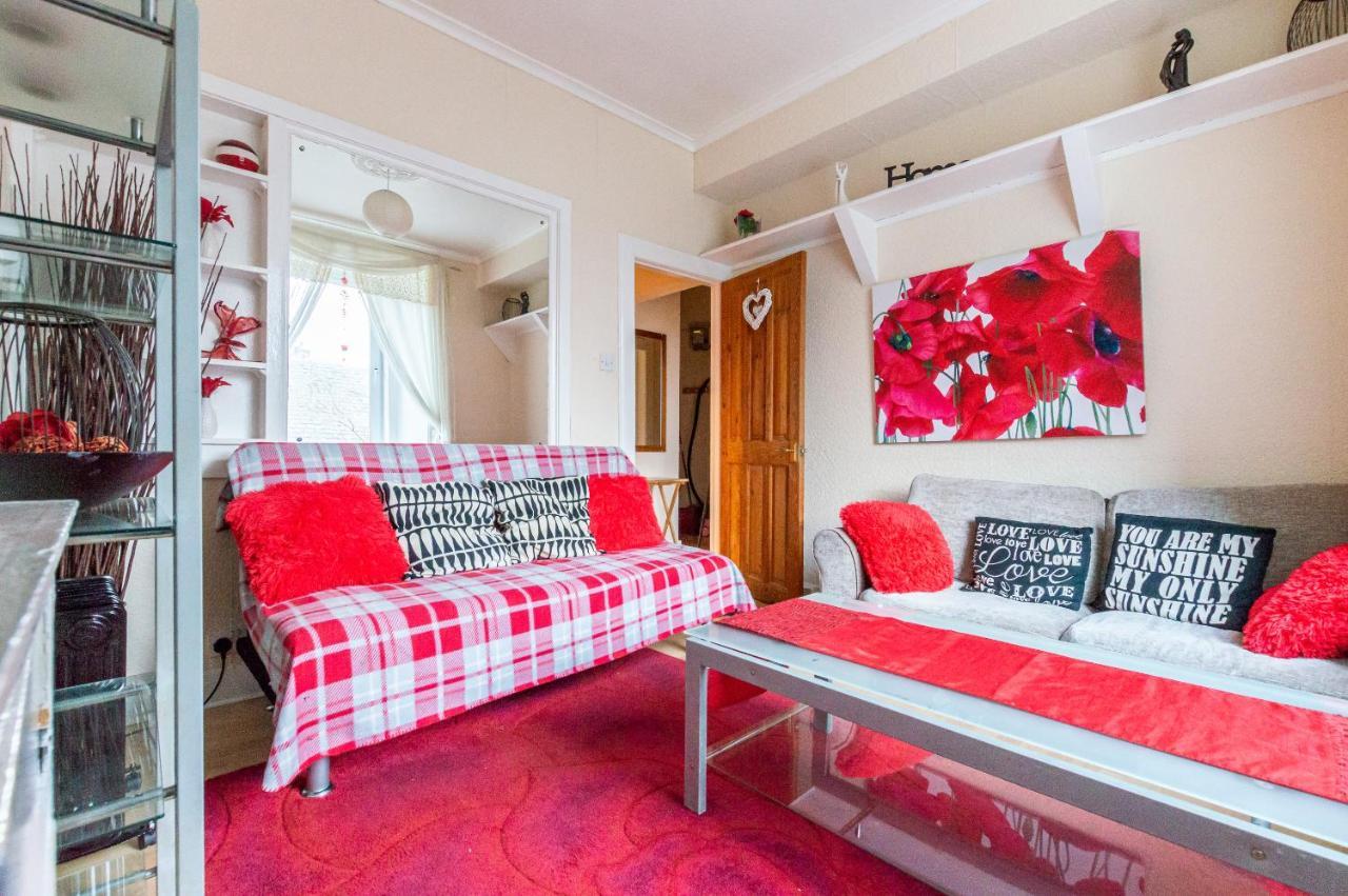 Edinburgh City Centre Hamza Apartment Edimburgo Exterior foto