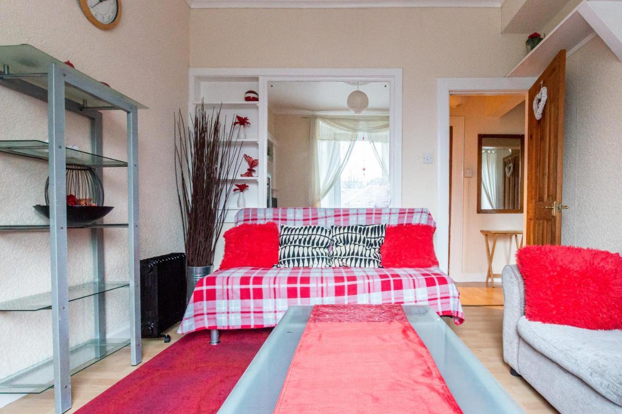 Edinburgh City Centre Hamza Apartment Edimburgo Exterior foto